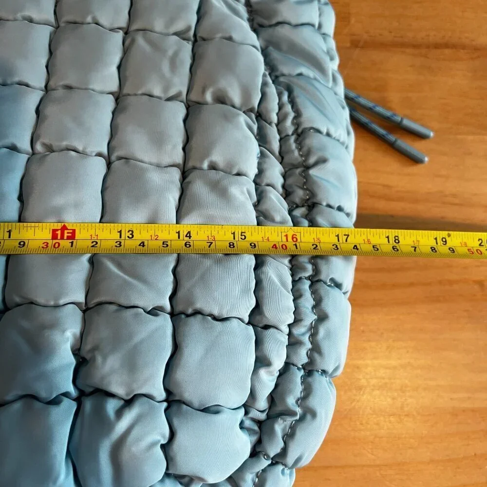 Urban Fit by Urban Expressions Quilted Caryall Puffer Hobo Bag in Sky Light Blue